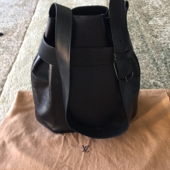 Authentic Louis Vuitton Black Epi Bag - Picture 5 of 12